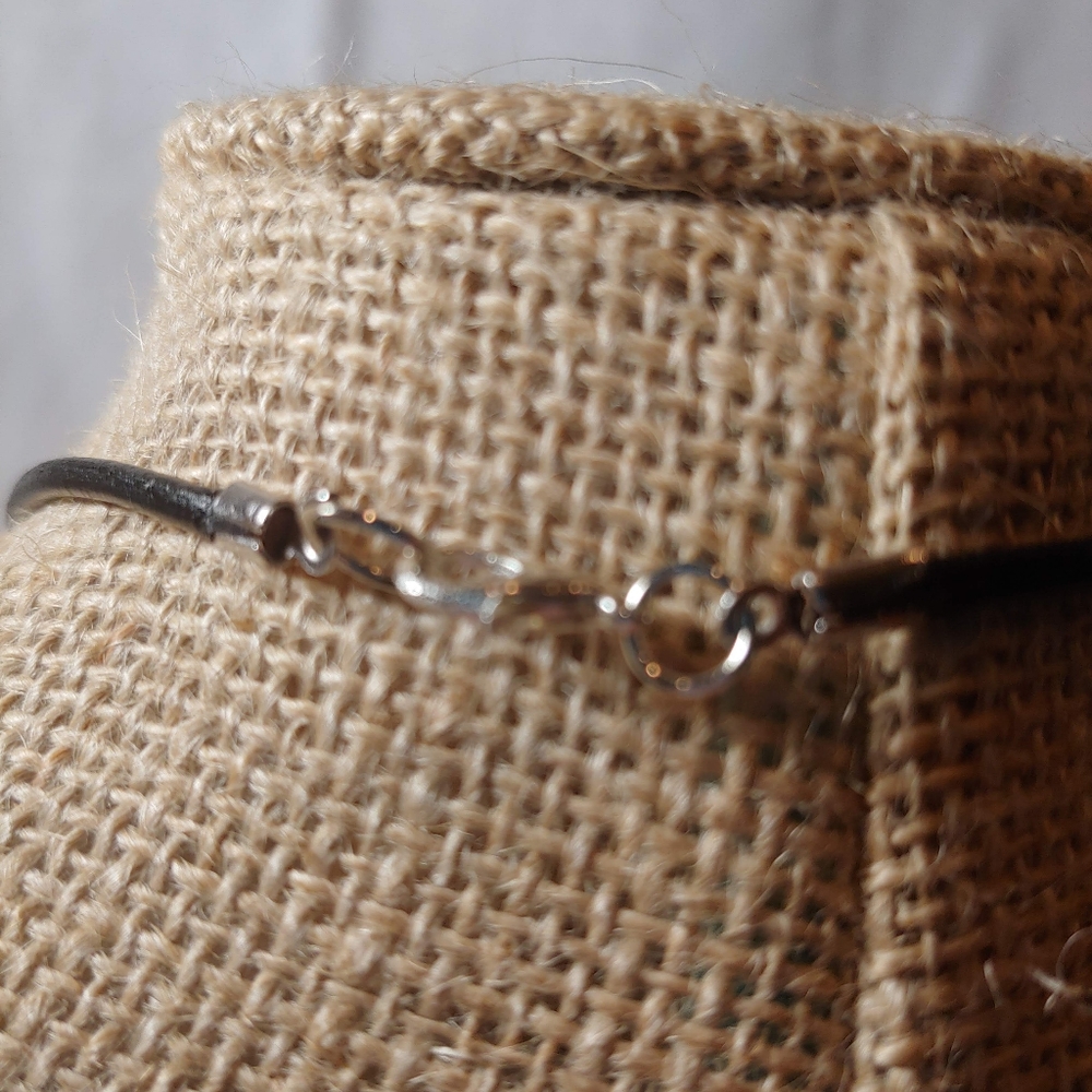 Hand Crafted Necklace - Picture 4 of 5